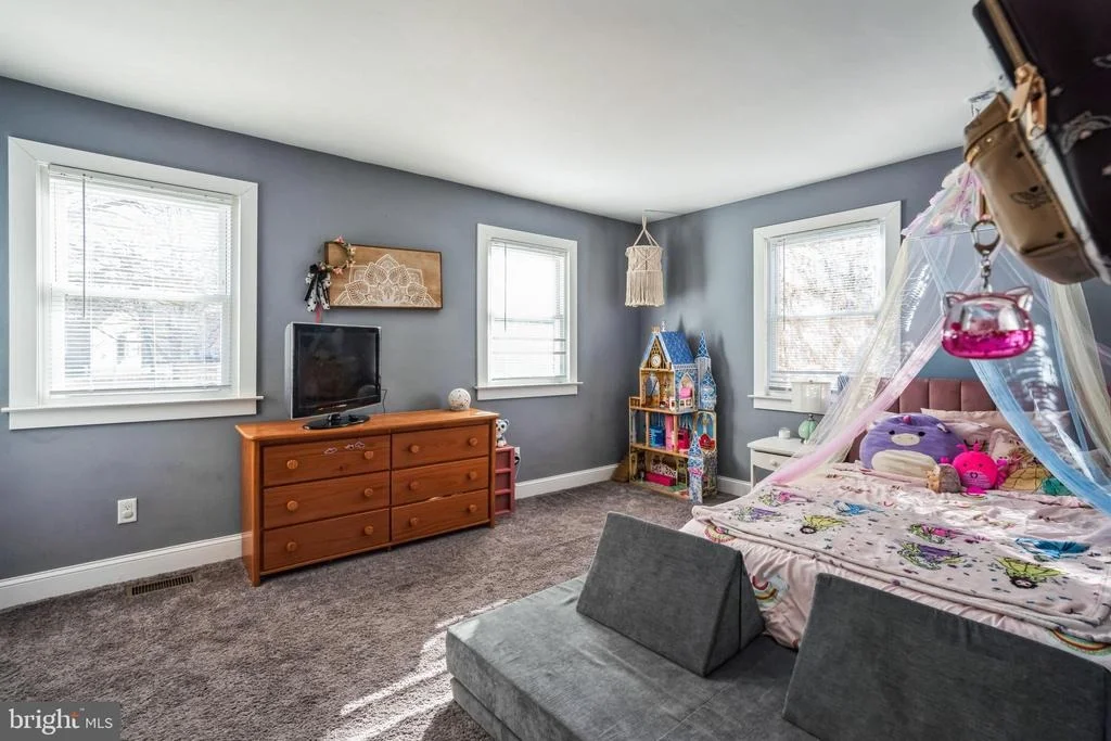 Photo of 2709 COX NECK ROAD