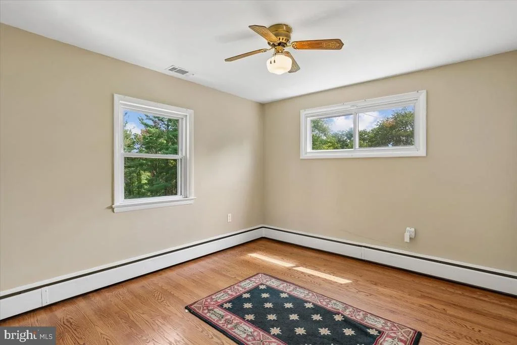 Photo of 14811 SPRINGFIELD ROAD