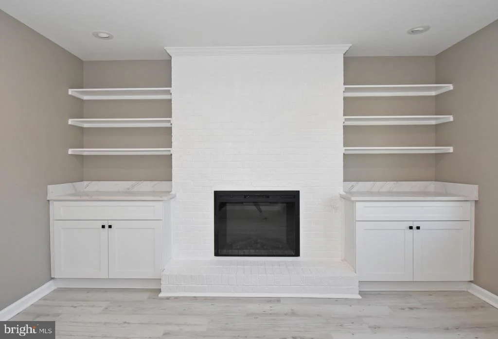 Photo of 516 OVERBROOK DRIVE