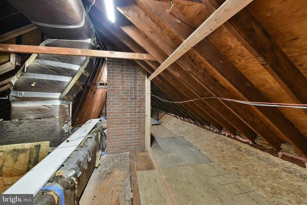 Photo of 8 WINDOVER LANE