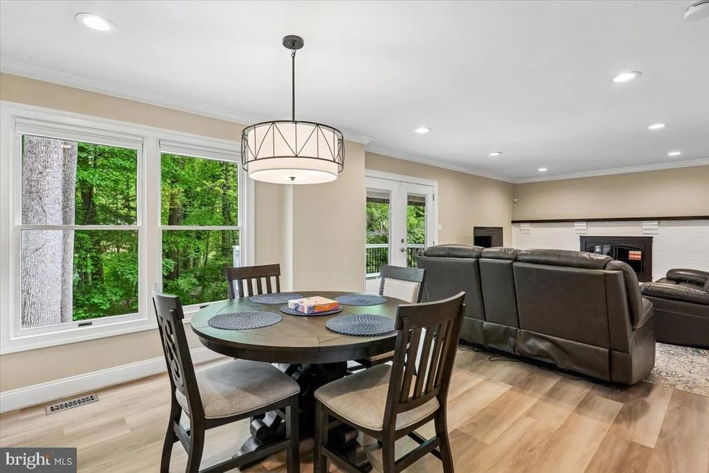 Photo of 2425 HIDDEN VALLEY LANE