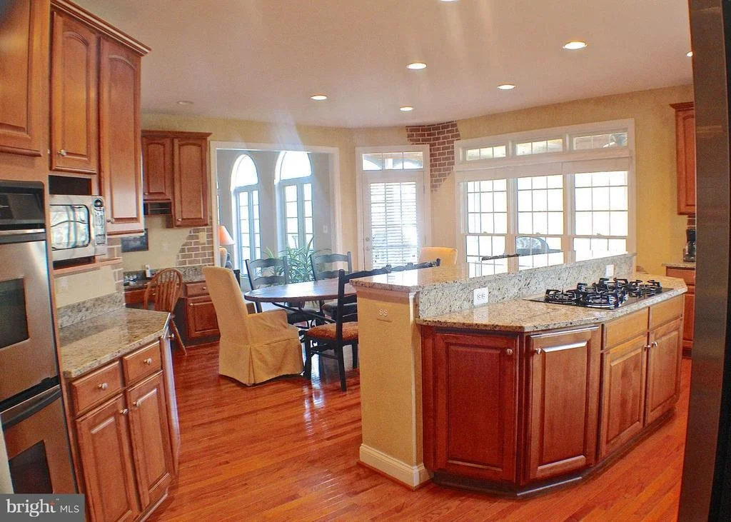 Photo of 24172 SPRING MEADOW CIRCLE