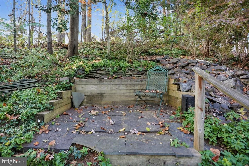 Photo of 16620 BETHAYRES ROAD
