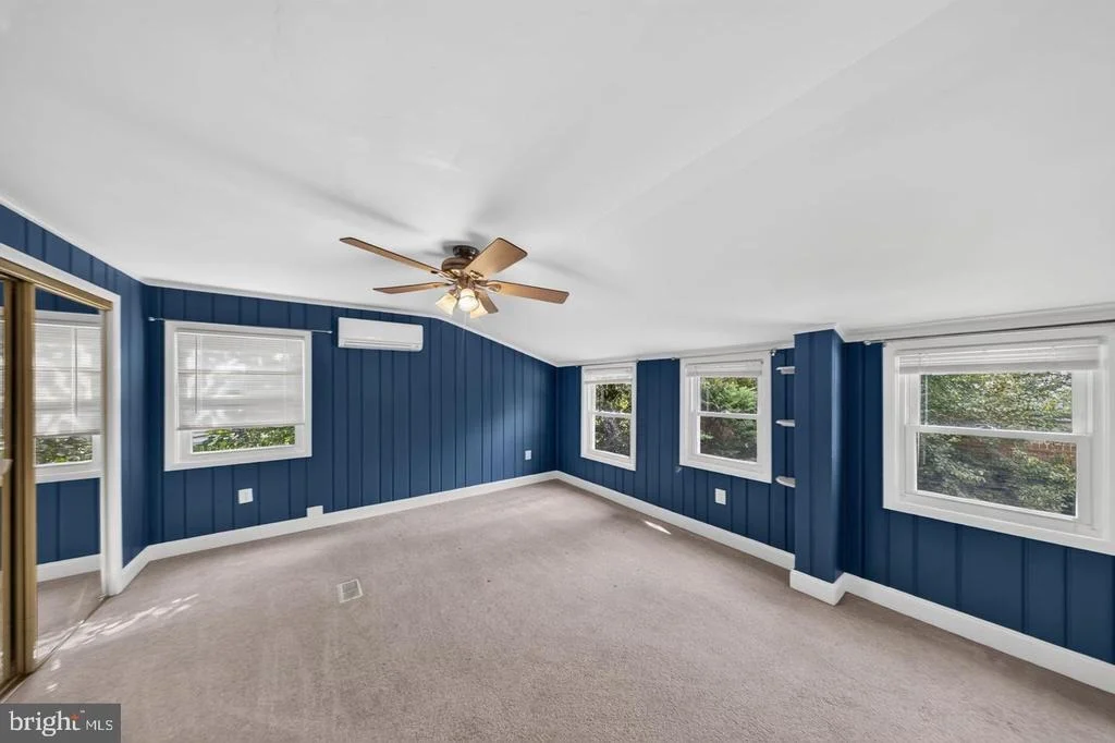 Photo of 2712 NEWTON STREET