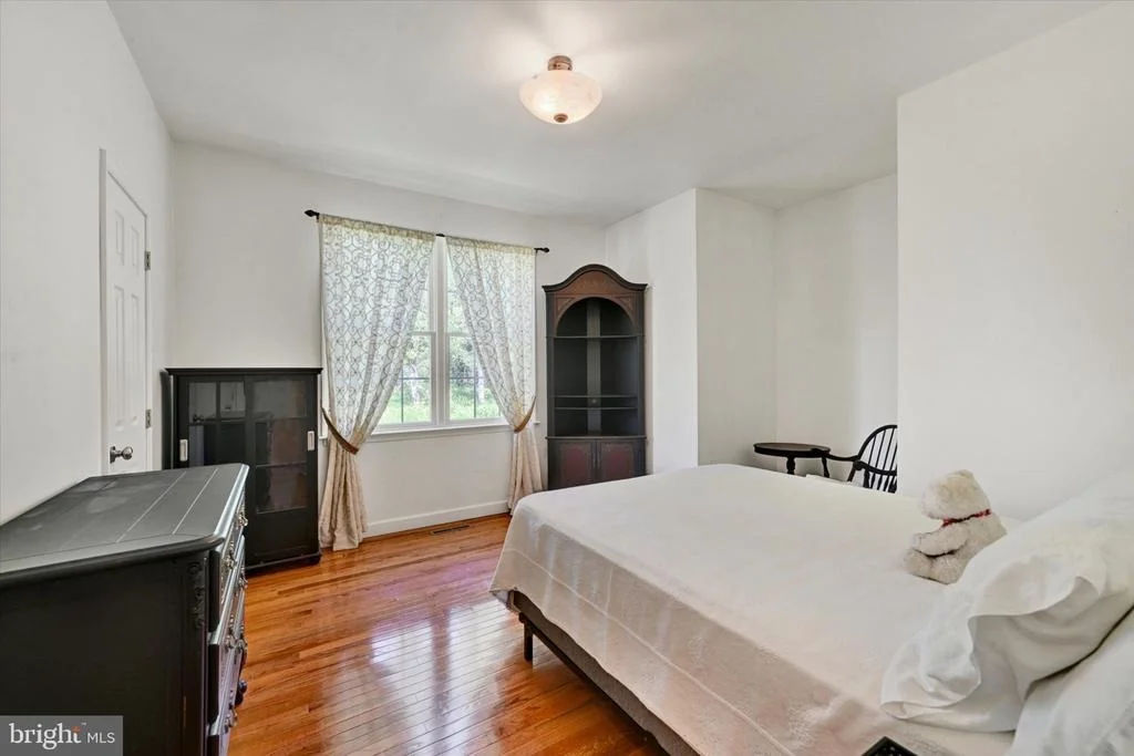 Photo of 10405 LYONS MILL ROAD