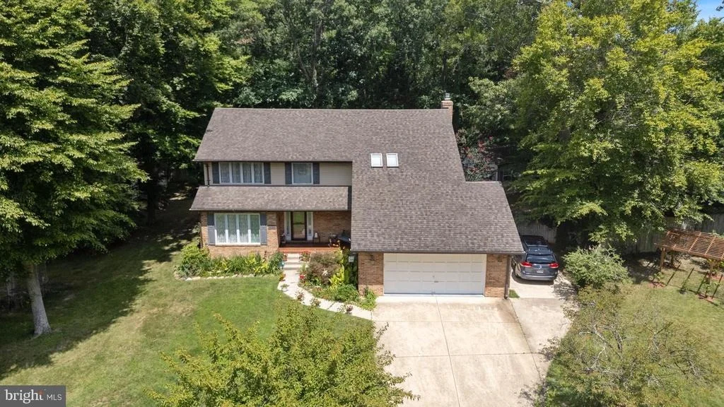 Photo of 100 ORIOLE LANE