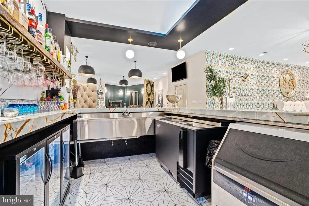 Photo of 10110 EASTERDAY COURT