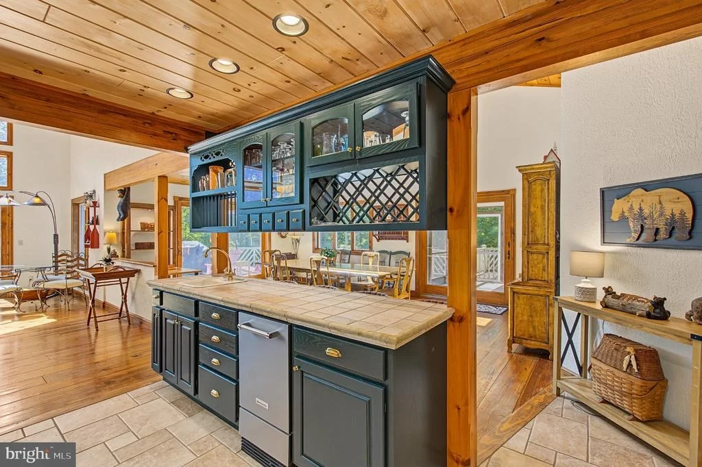 Photo of 2747 MARSH HILL ROAD