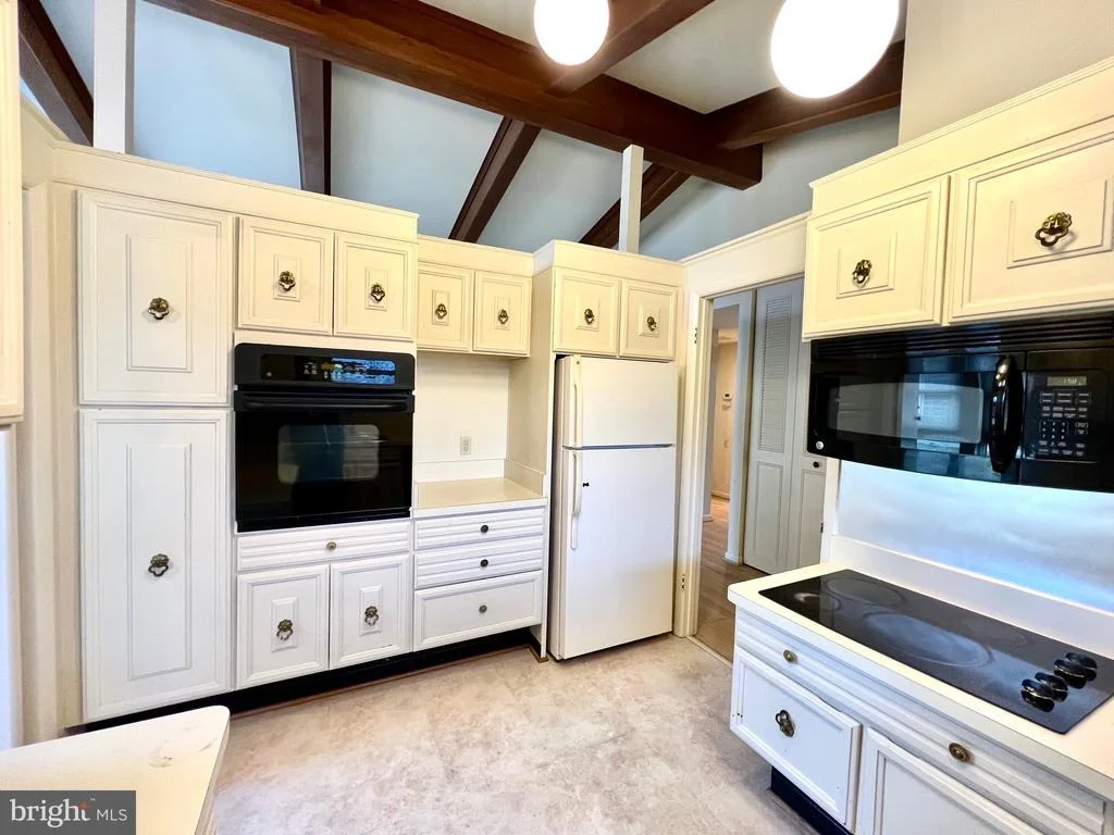 Photo of Unit 72C at 3370 GLENEAGLES DRIVE