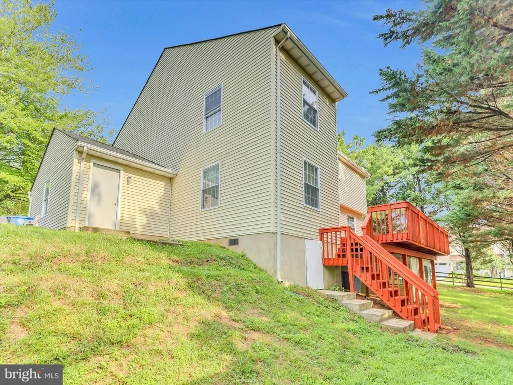 Photo of 24737 NICKELBY DRIVE