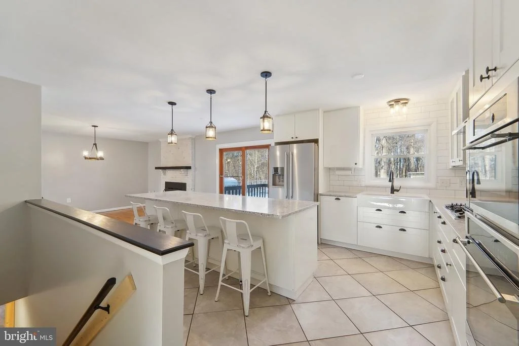 Photo of 3942 SUGARLOAF DRIVE