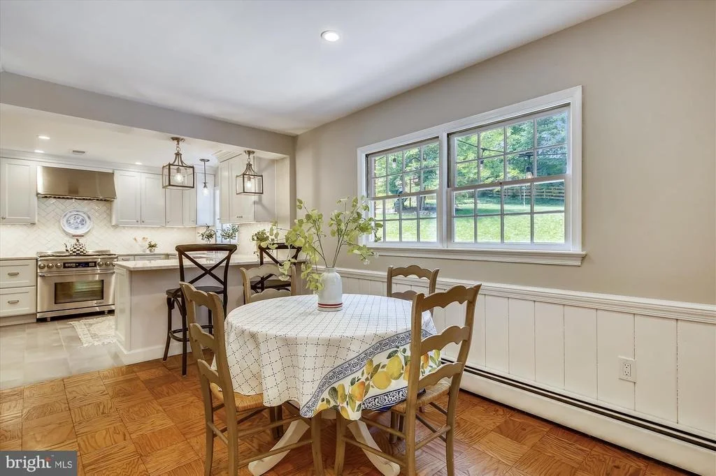 Photo of 1446 WOODACRE DRIVE