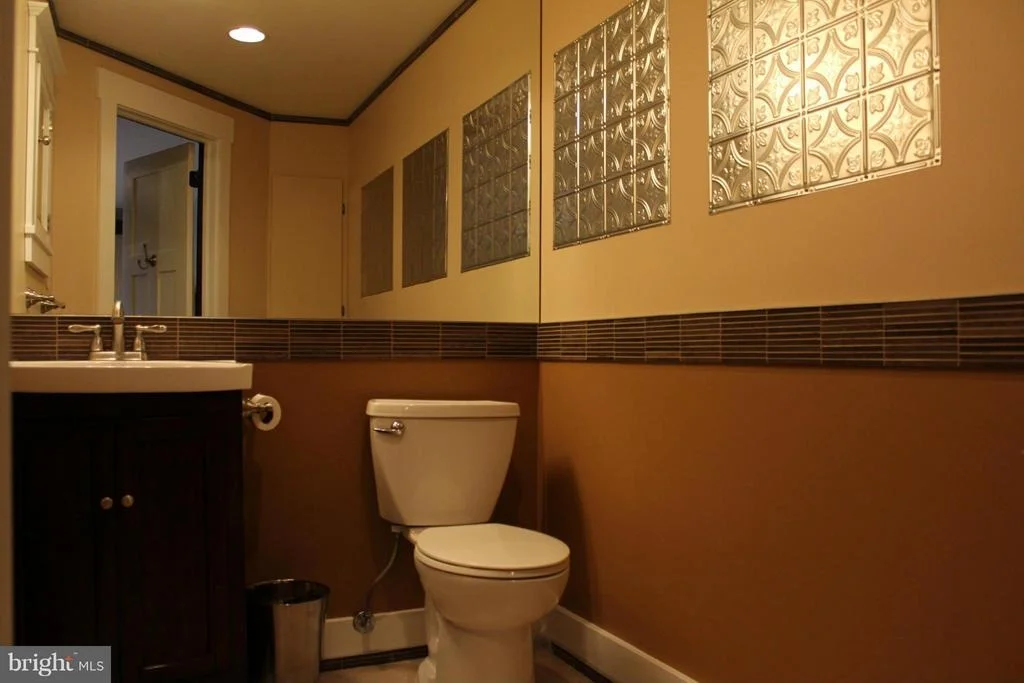 Photo of 11204 COOL BREEZE PLACE
