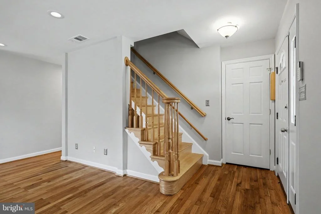 Photo of 3128 WAYNE ROAD