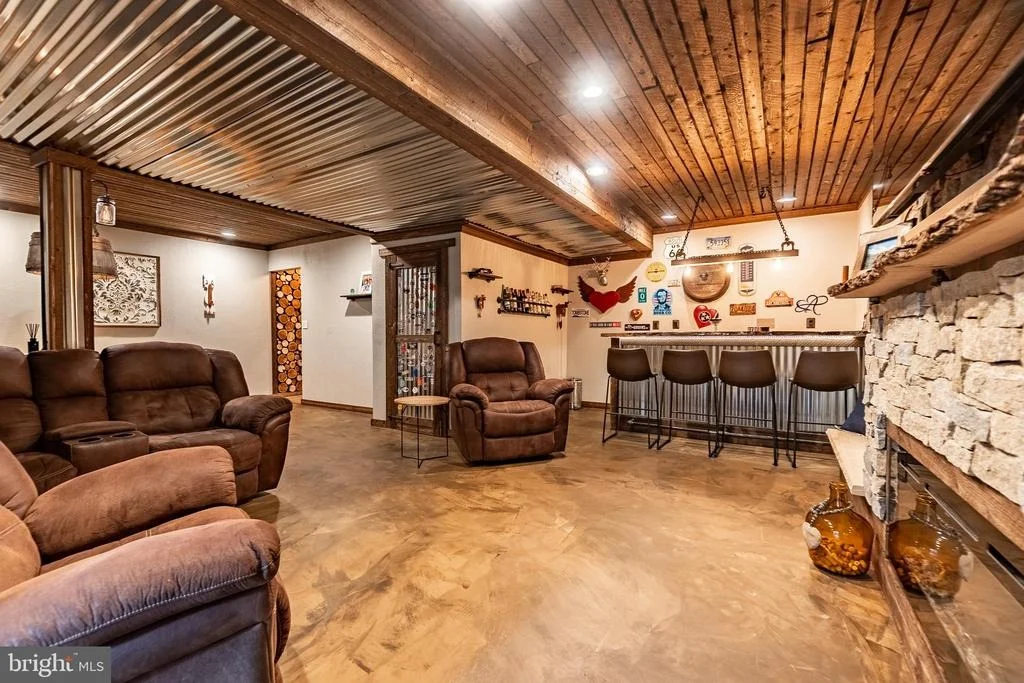 Photo of 15214 OLD HANOVER ROAD