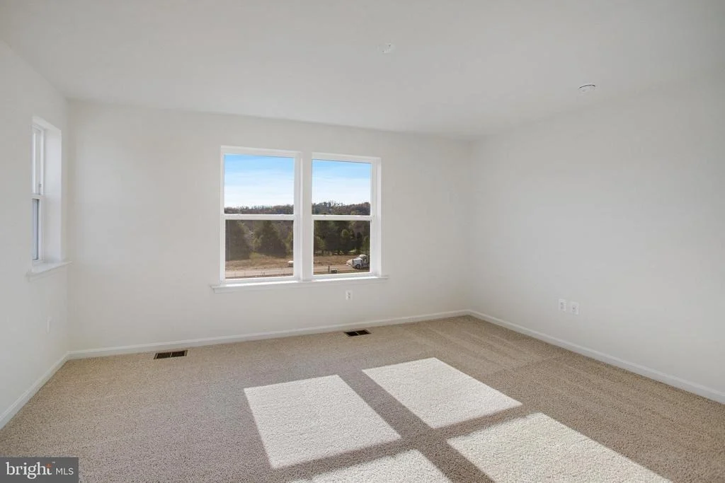 Photo of 620 CLOVER LANE