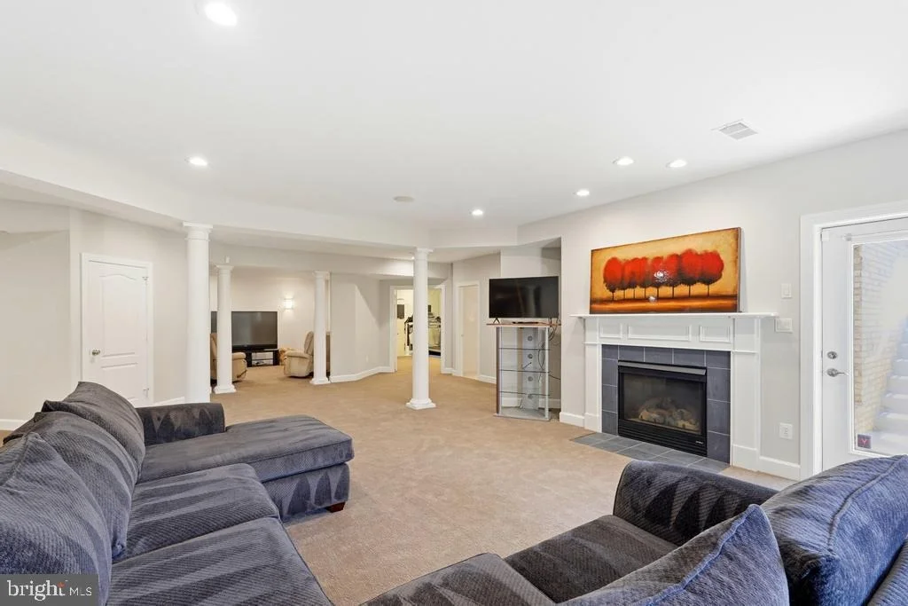 Photo of 20441 CRIMSON PLACE