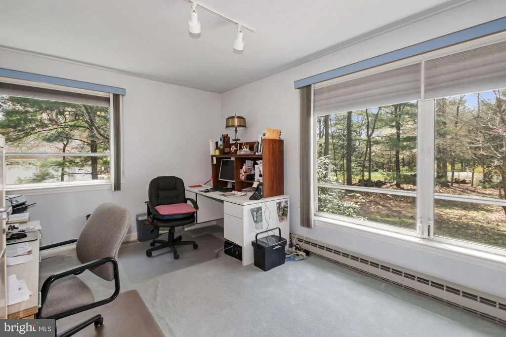 Photo of 17335 DONORA ROAD