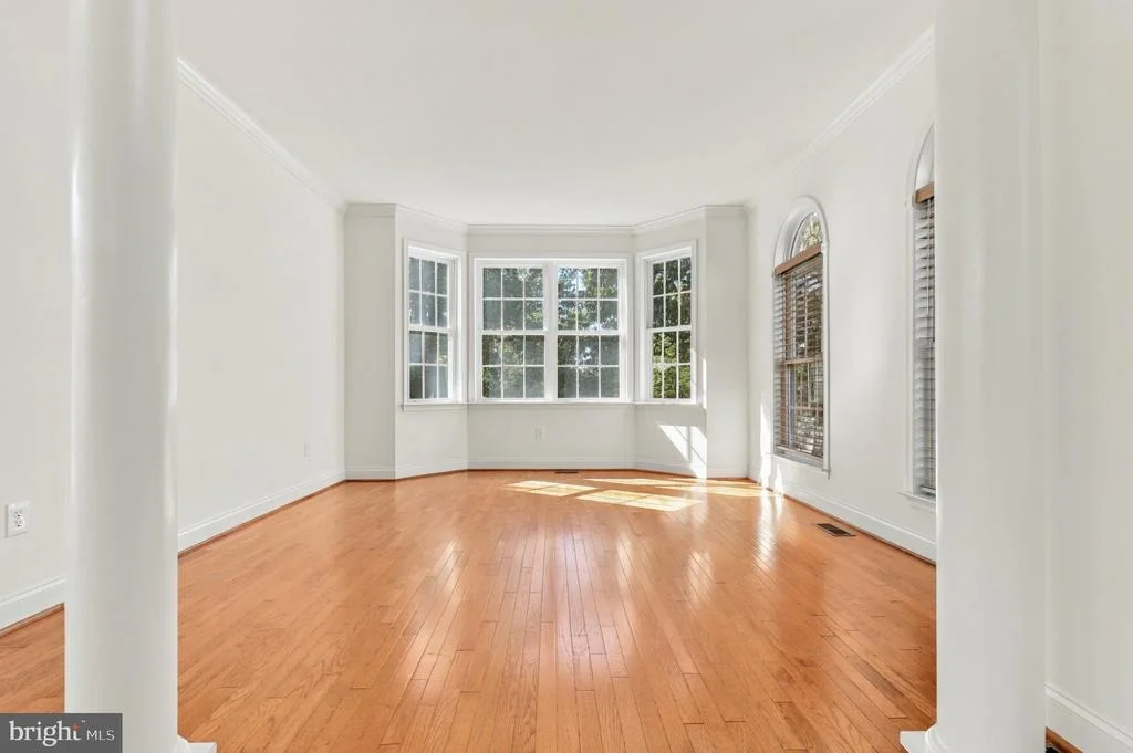 Photo of 6152 MONTGOMERY ROAD