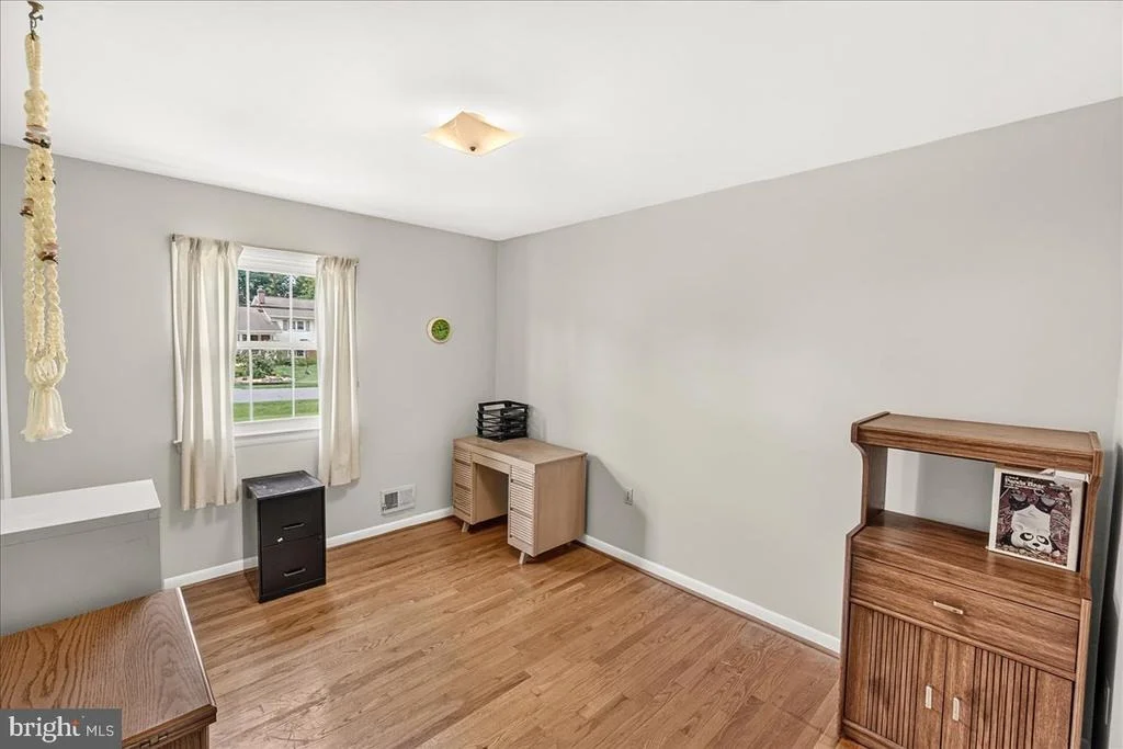 Photo of 7910 EDGEWOOD FARM ROAD