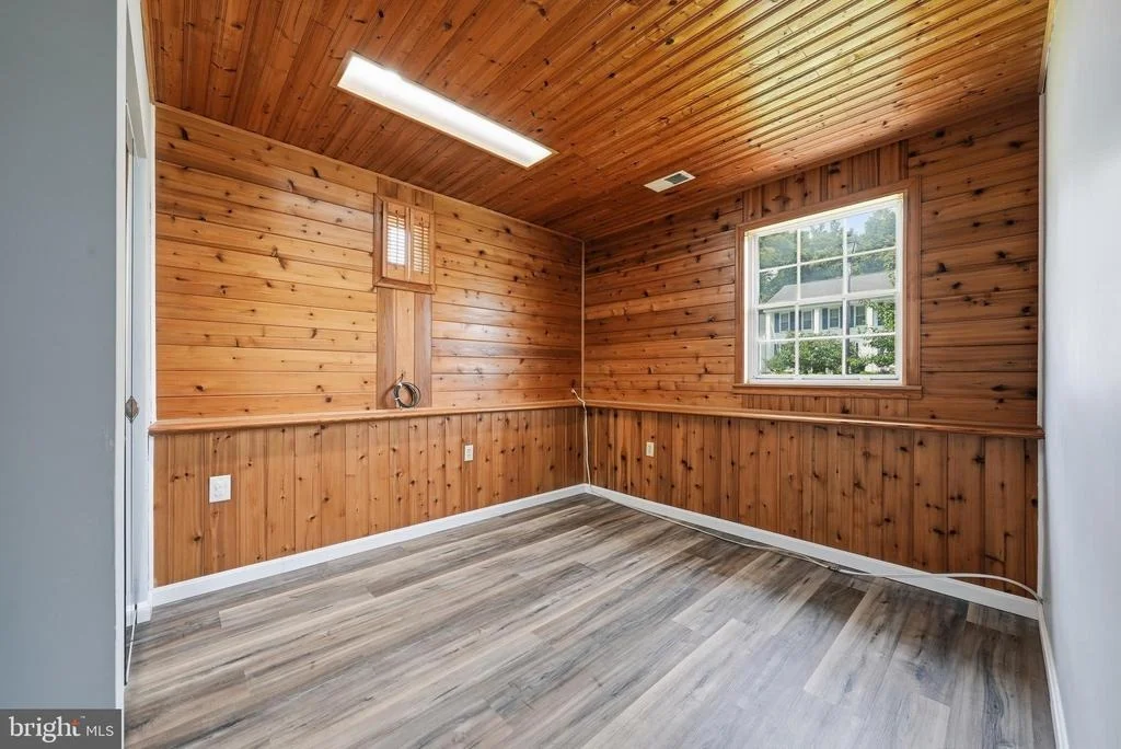 Photo of 10101 MADRONAWOOD DRIVE