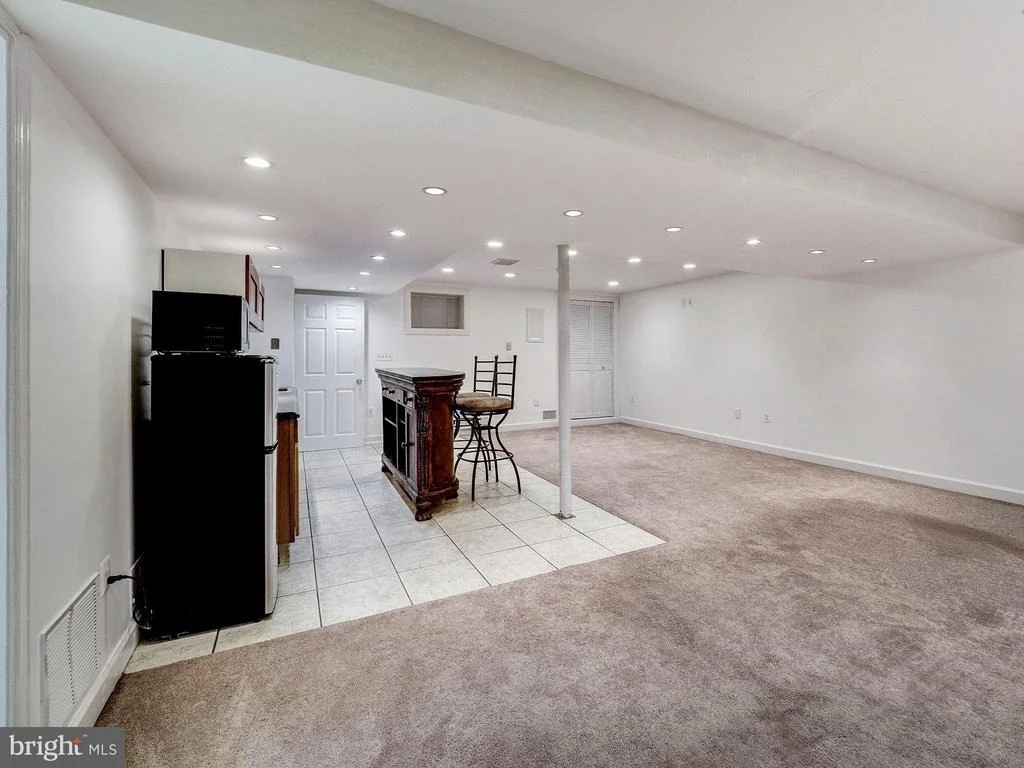 Photo of 407 WILLINGTON DRIVE
