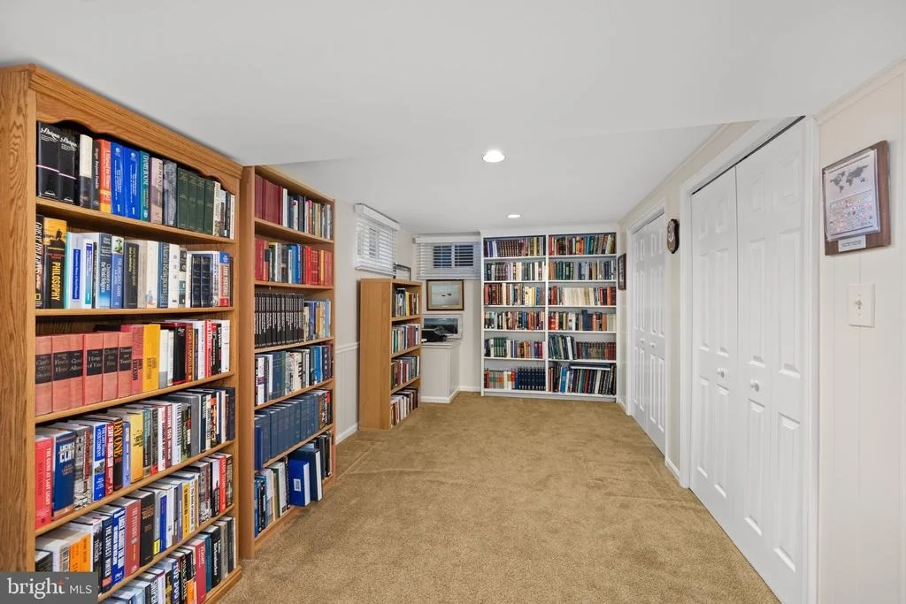 Photo of 9710 TURNBUCKLE DRIVE