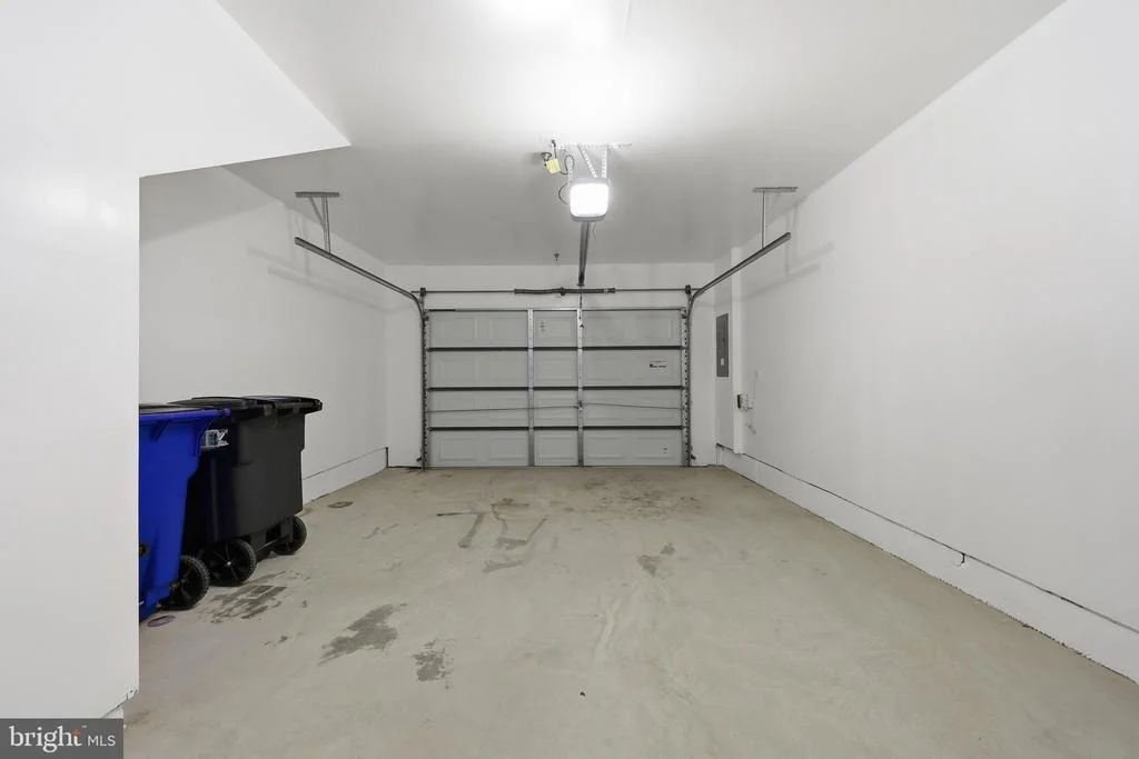 Photo of 1402 WHEYFIELD DRIVE