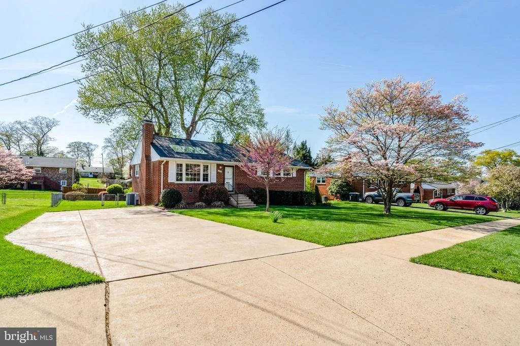Photo of 5230 OLDCASTLE LANE