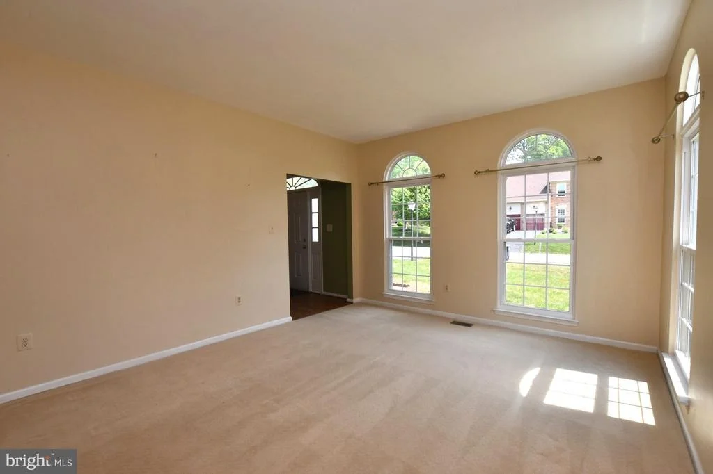 Photo of 46 CHRISTOPHER WAY
