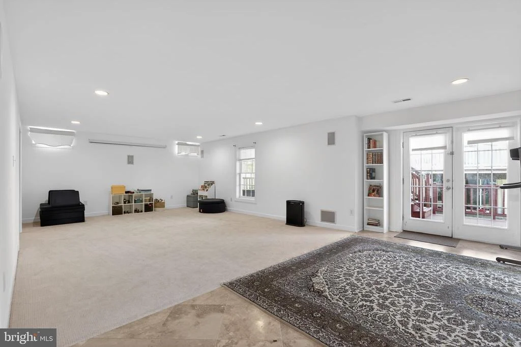 Photo of 21104 HICKORY FOREST WAY