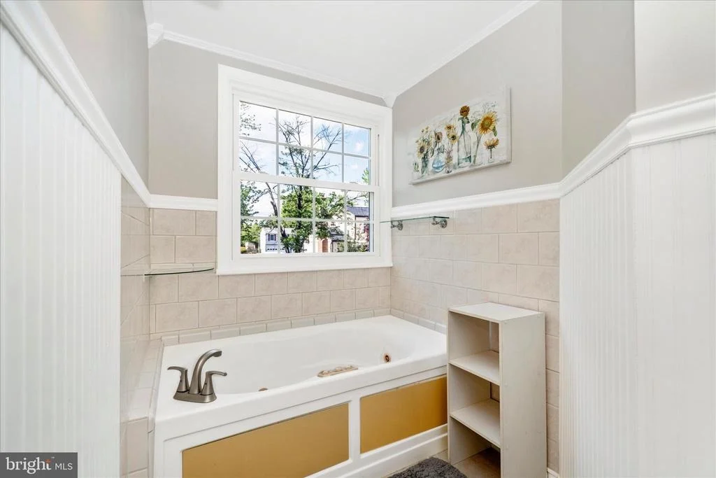 Photo of 5696 PEBBLE DRIVE