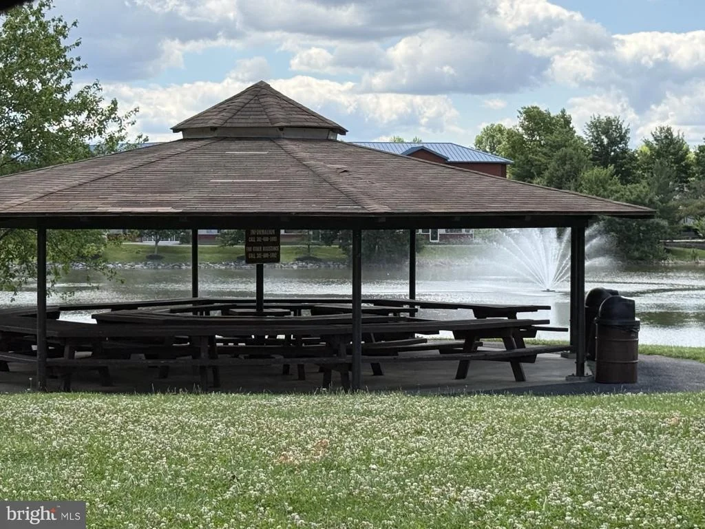 Photo of 2212 BANNER HILL ROAD