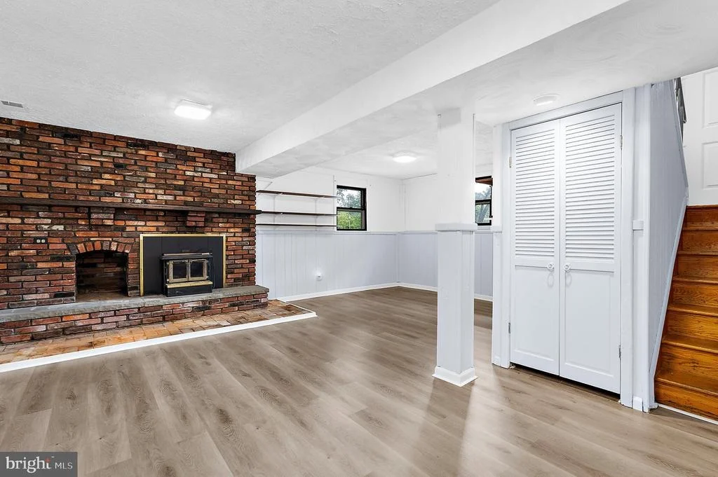 Photo of 130 CIRCLE ROAD