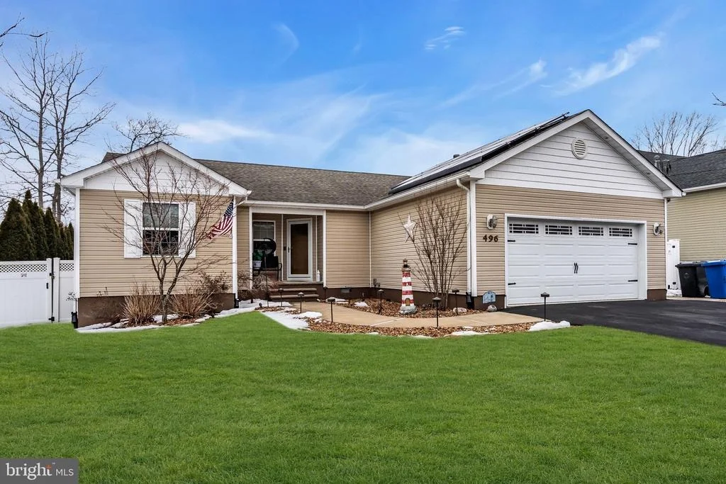Photo of 496 LIGHTHOUSE DRIVE