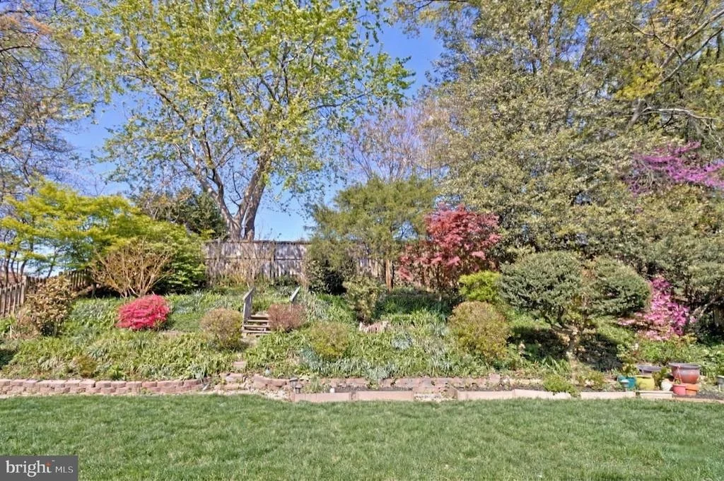 Photo of 6606 TUCKER AVENUE