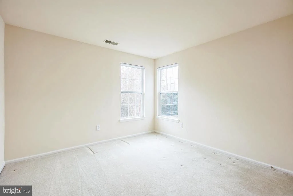 Photo of 1557 CHAPMAN ROAD