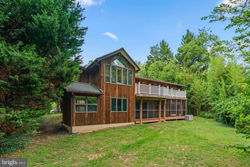 Photo of 25 CASCADE ROAD