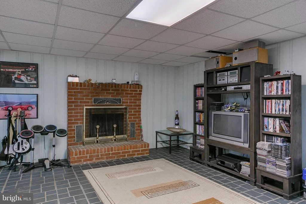 Photo of 344 BARNES AVENUE