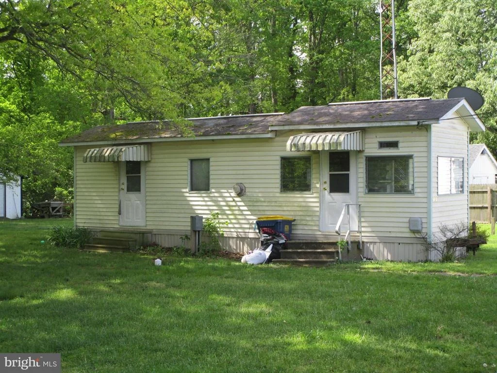 Photo of 2434 WHITE OAK