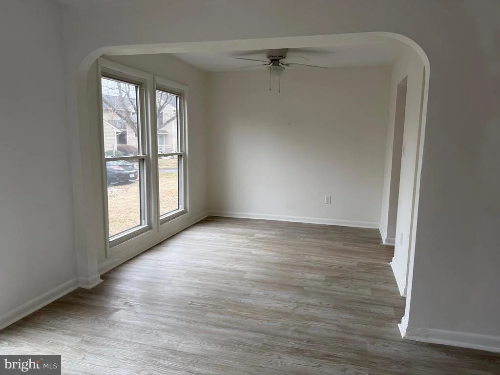 Photo of Unit 2 at 1 COMPASS CIRCLE
