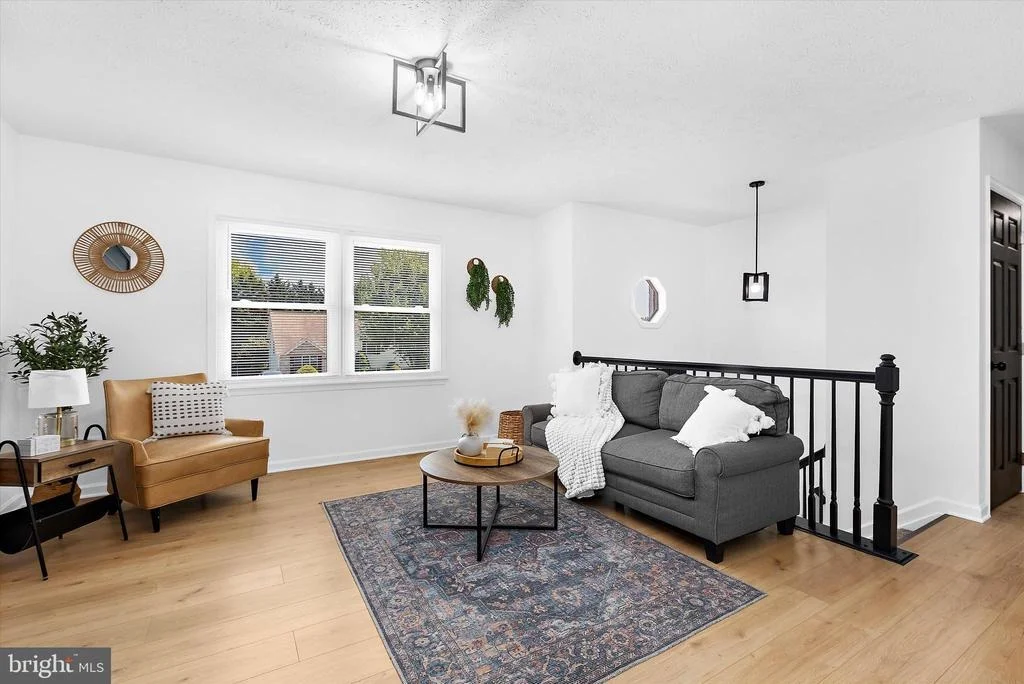 Photo of 774 EVERIST DRIVE