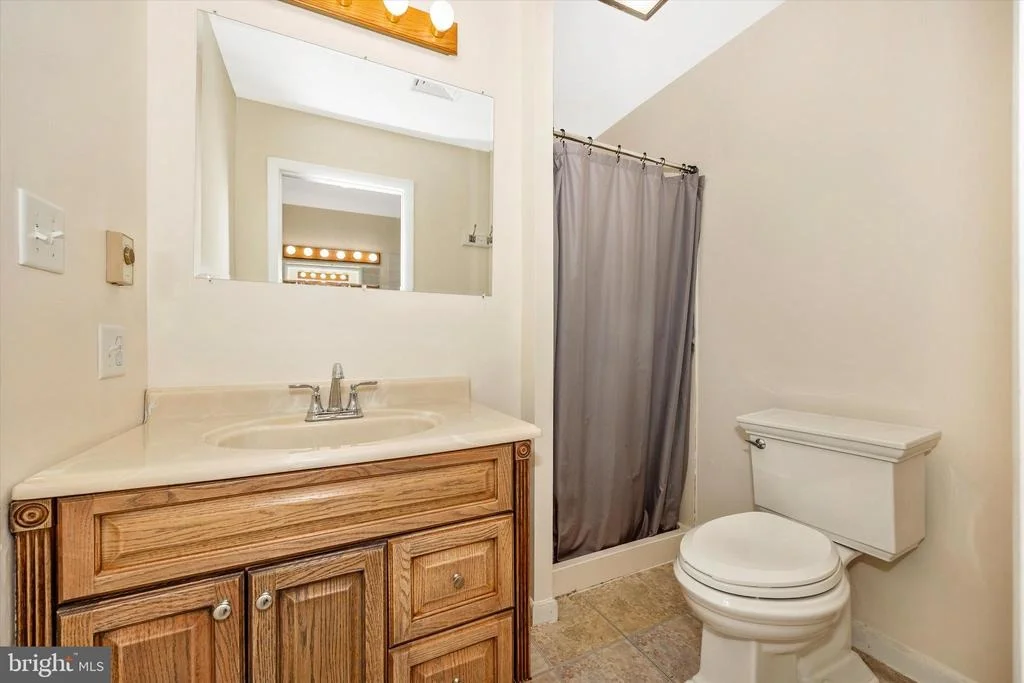 Photo of 3905 SUGARLOAF DRIVE