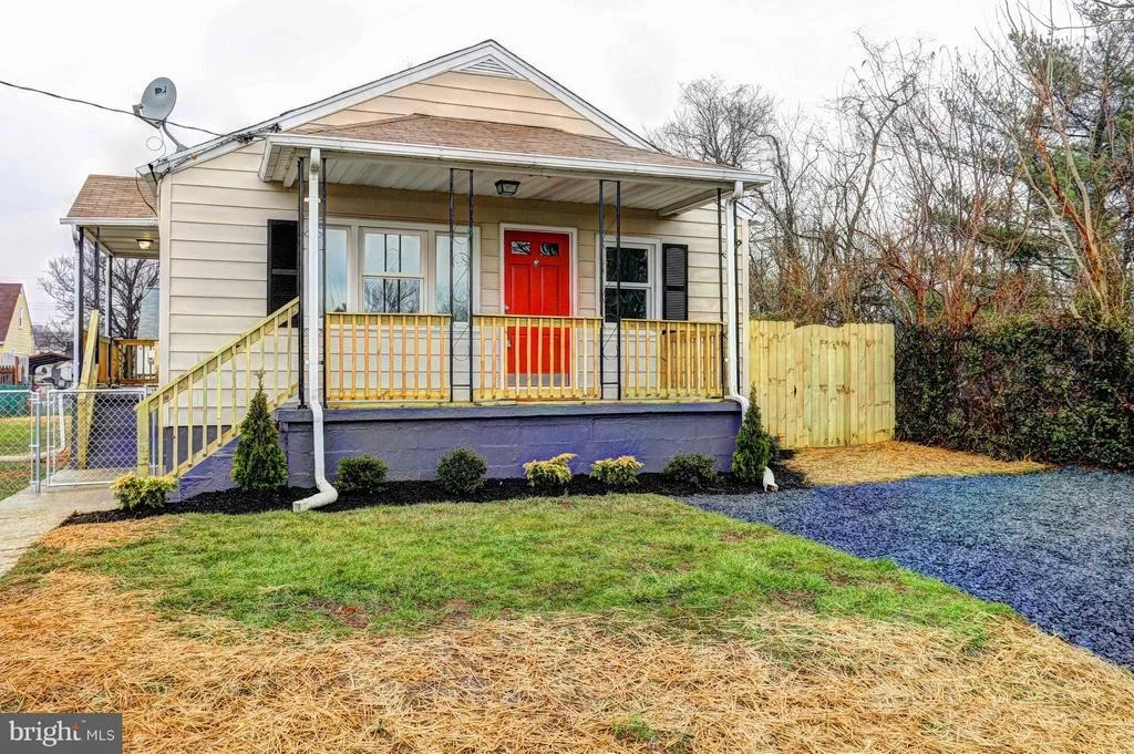 Photo of 516 HOLY CROSS ROAD