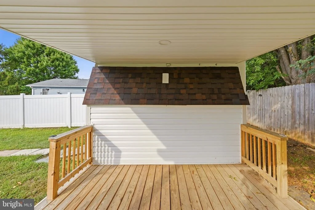 Photo of 303 HACKBERRY DRIVE