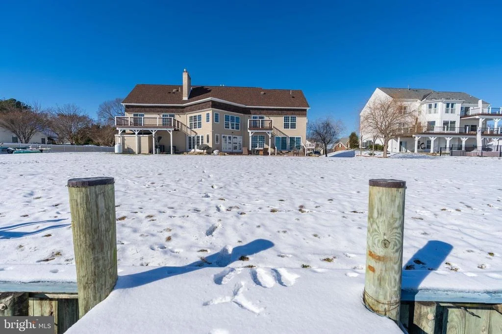 Photo of 909 BAY CIRCLE