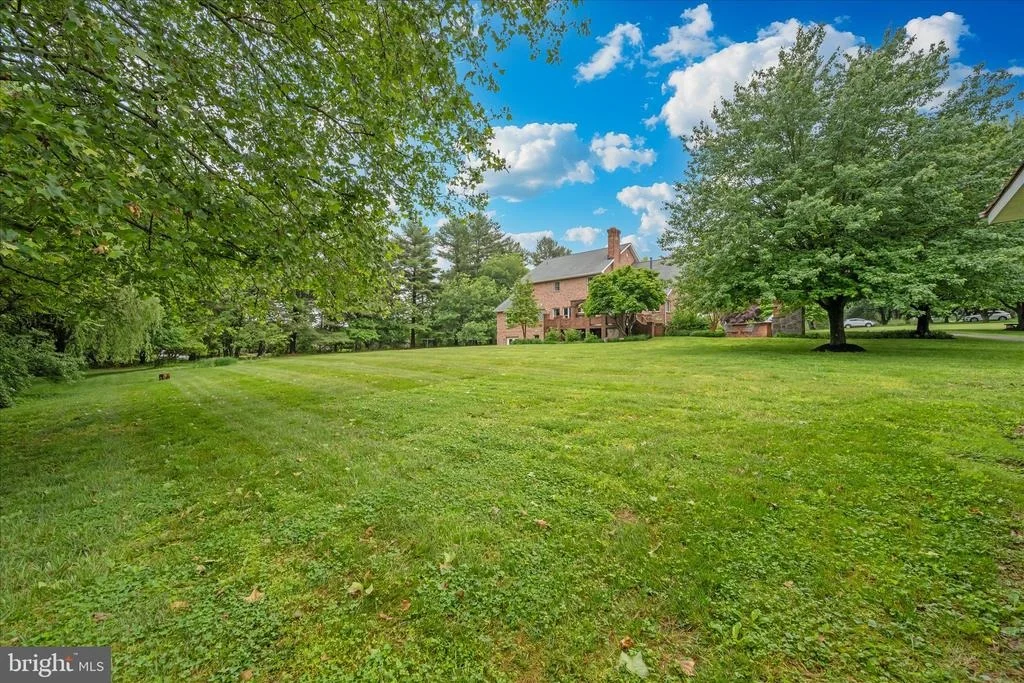 Photo of 18400 NEW CUT ROAD