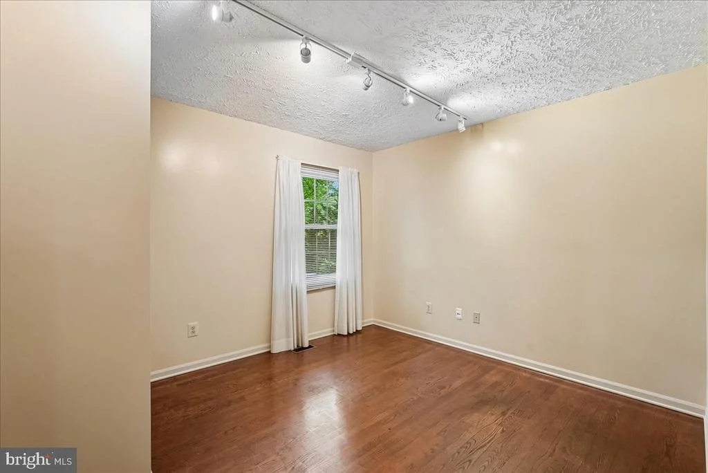Photo of 12651 THUNDER CHASE DRIVE