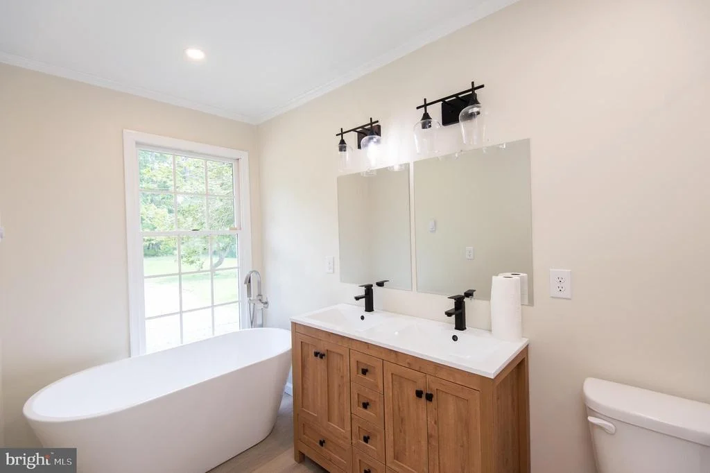 Photo of 1619 PERSEUS ROAD