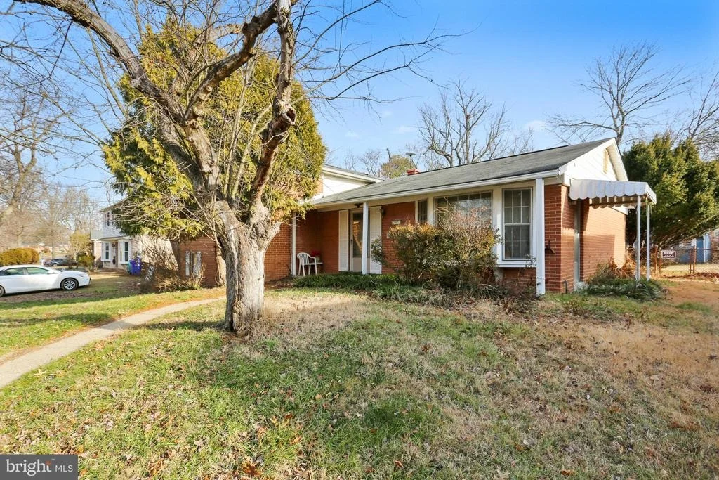 Photo of 13017 HATHAWAY DRIVE